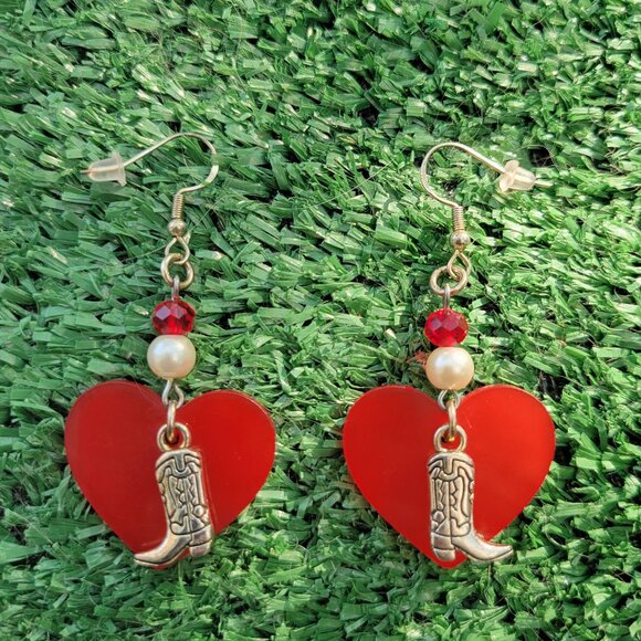Hand-made Red Heart Cowboy Boot Earrings 925 Ear hooks - Picture 3 of 3